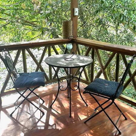 Caoni Riverside Lodge プエルト・キト エクステリア 写真