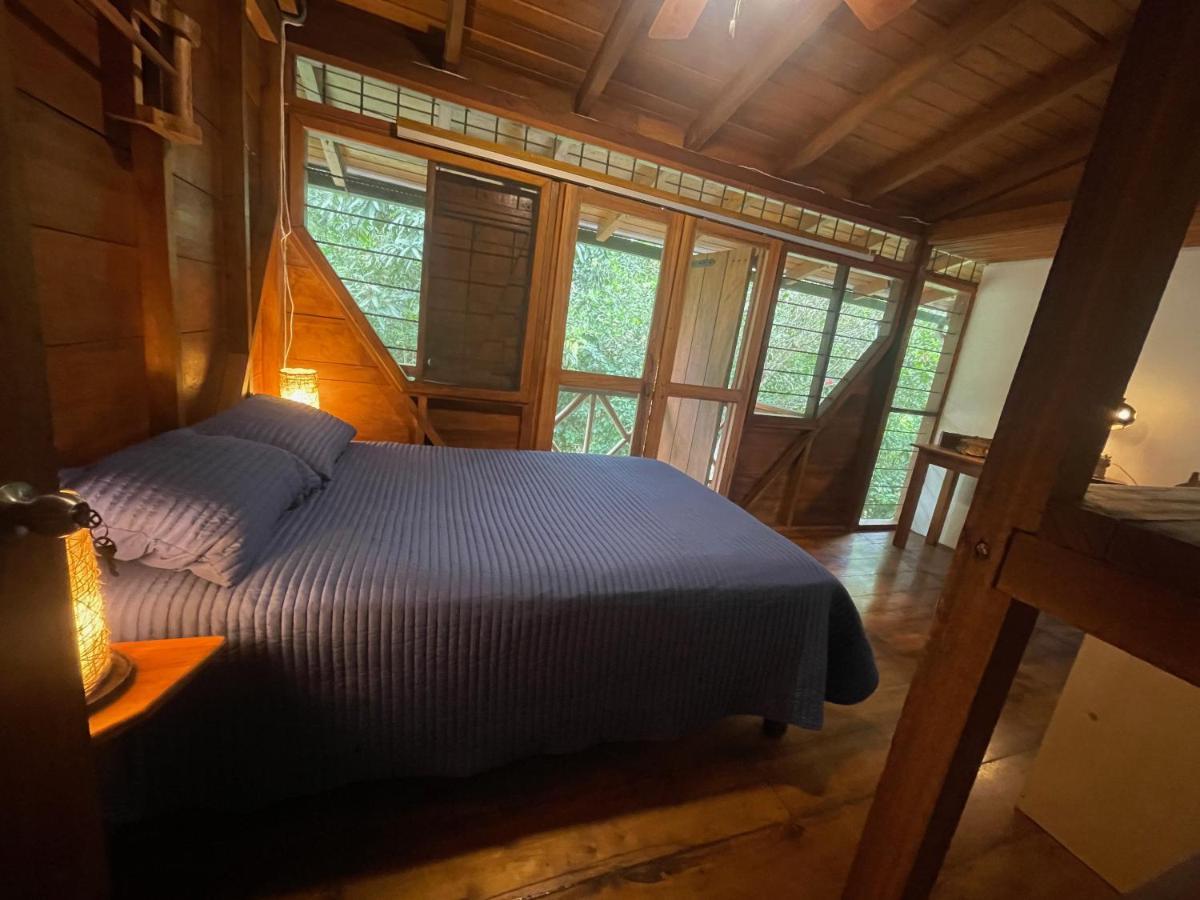 Caoni Riverside Lodge プエルト・キト エクステリア 写真